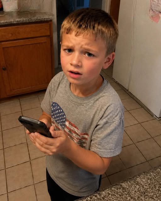My Child Believed He Was Messaging His Paternal Parent for Two Seasons – However, the Respondent Was Actually Me