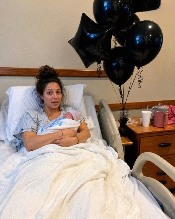 A Gift Arrived with Black Balloons After I Gave Birth—What Was Inside Left Me Speechless