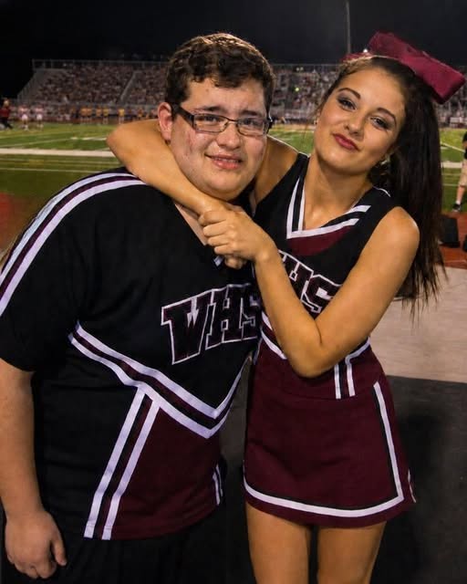 I Went to Apologize to the Boy I Bullied in High School – But When He Opened the Door, Everything I Believed About My Past Collapsed