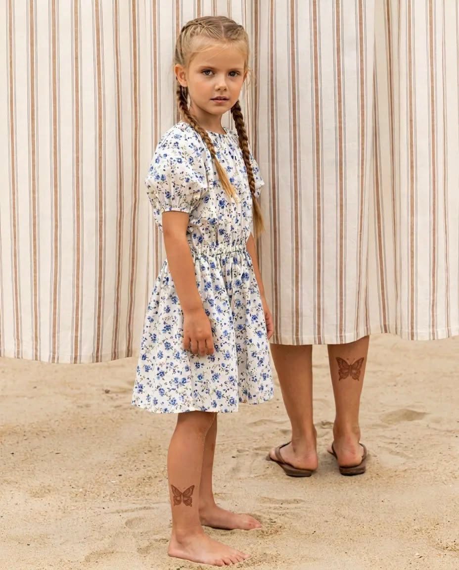 I Raised My Niece Alone – Eight Years Later, She Pointed at a Woman in the Next Beach Changing Cubicle and Whispered, ‘Aunty, Look… She Has My Mark’